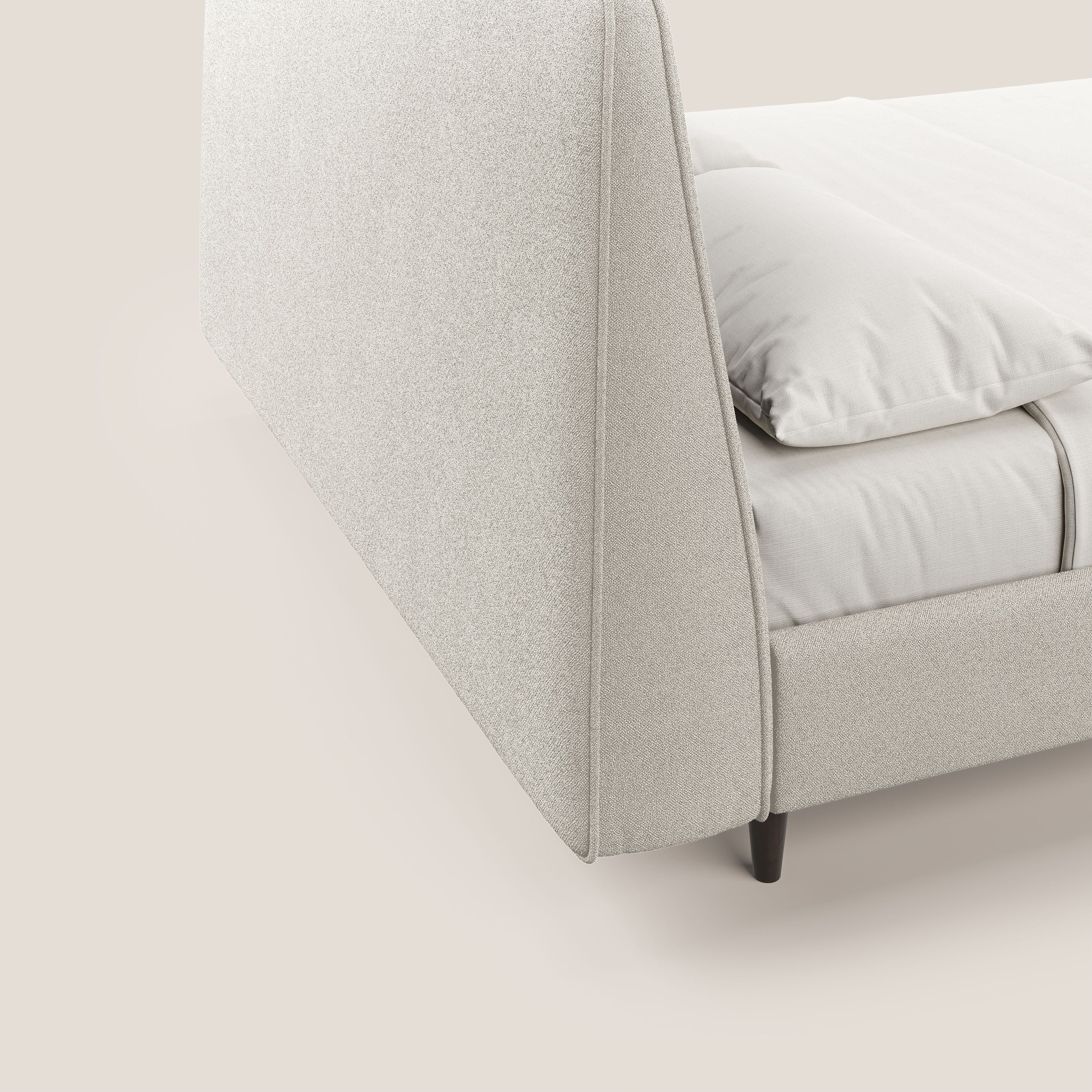 Dorotea lit rembourré avec pieds bois et tissu bouclette douce imperméable T07 blanc - Image 3