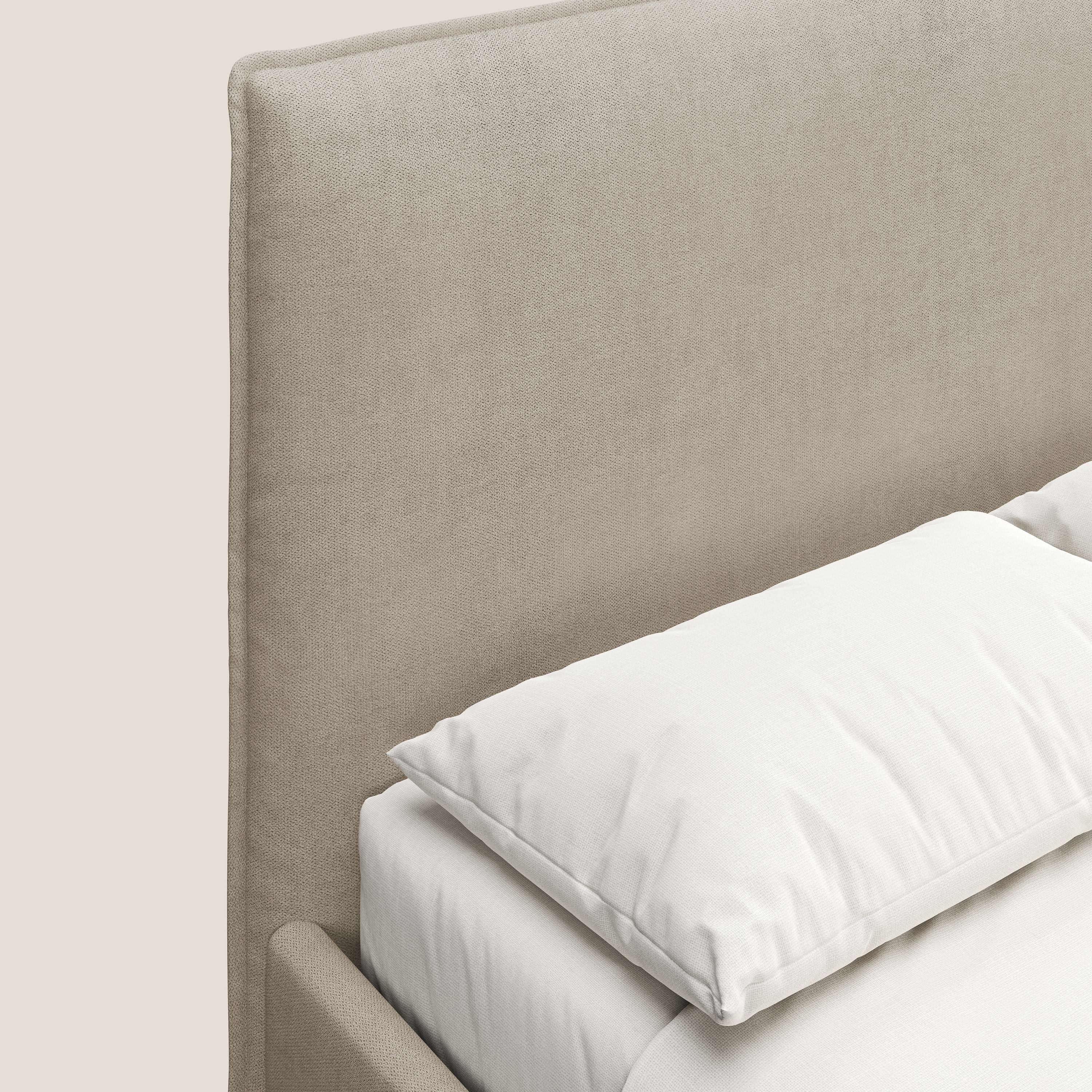 Iris lit rembourré déhoussable avec pieds noirs en tissu imperméable T02 beige - Image 6