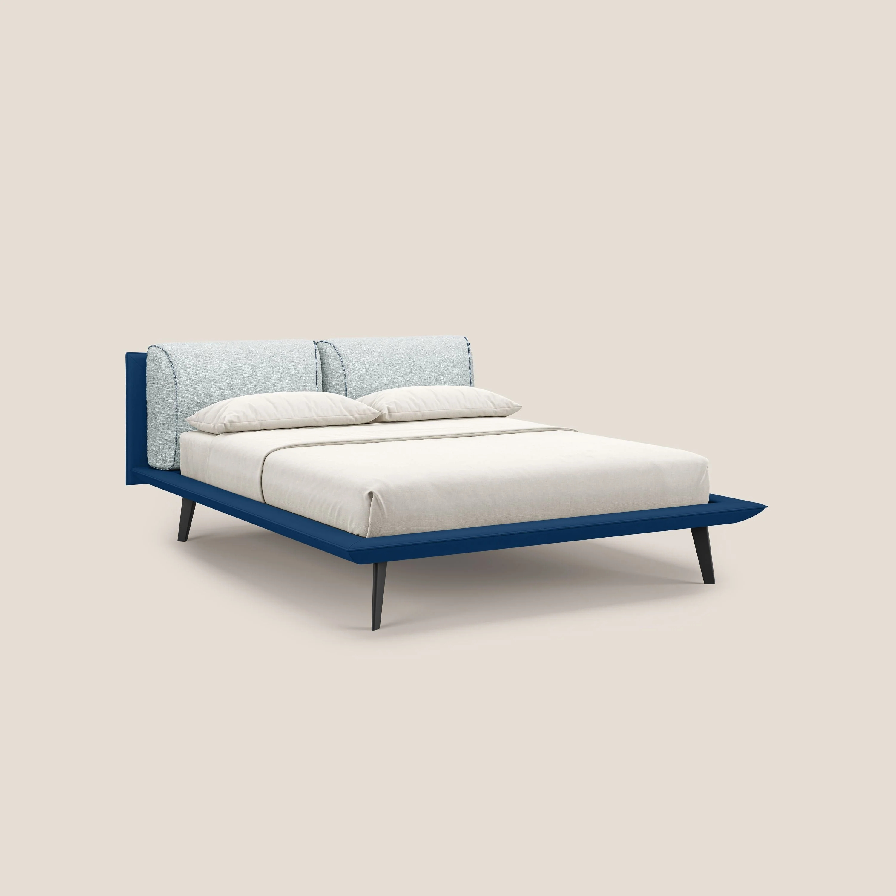 Petra lit design bicolore avec coussins en plumes, pieds foncés et tissu imperméable T11 et T06 bleu - bleu glacier
